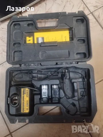 Dewalt DCF680G2 Батерии и зарядно