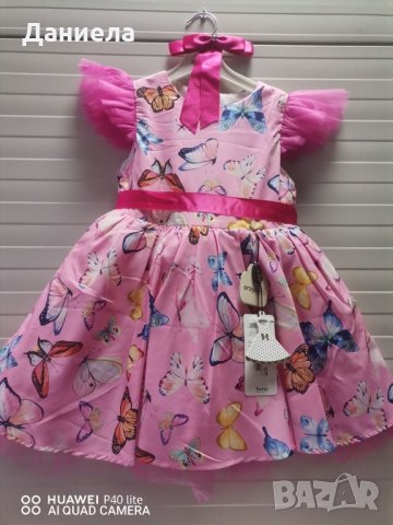Детска рокля на пеперуди, снимка 1 - Детски рокли и поли - 35578146