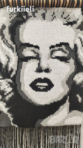 Ръчно изработено макраме пано с портрет на Мерилин Монро, снимка 4 - Декорация за дома - 42872415
