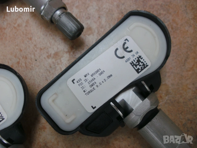  4 броя TPMS винтили с цензори за налягане - Shrader !, снимка 7 - Гуми и джанти - 54208833