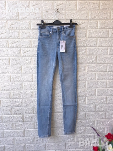 Дамски дънки Mango с висока талия - 33 лв., снимка 2 - Дънки - 52773550