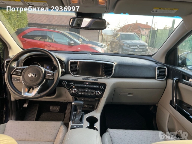 2020 Kia Sportage , снимка 3 - Автомобили и джипове - 53935702