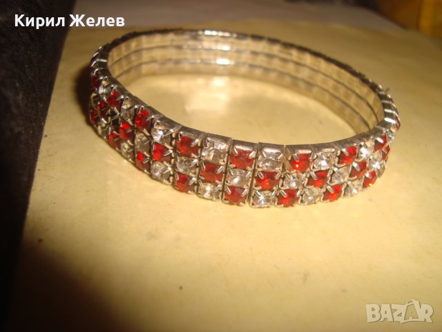 МНОГО КРАСИВА ПОСРЕБРЕНА РАЗТЕГЛИВА КРИСТАЛНА РЕТРО АРТ ДЕКО СТИЛ ГРИВНА 27895