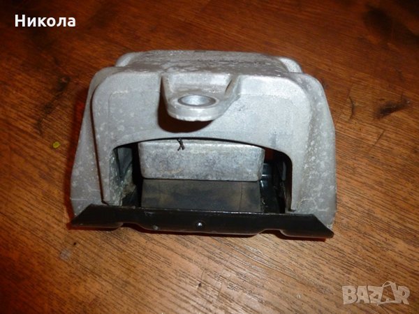 Преден ляв тампон двигател Шкода Октавия, снимка 4 - Части - 30296102