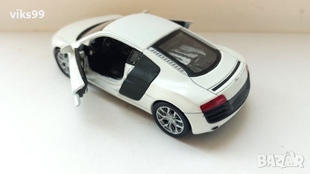 Audi R8 V10 code Welly 43633 1:34-39, снимка 2 - Колекции - 41502302