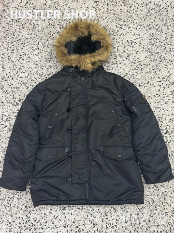 Мъжка парка ALPHA INDUSTRIES. Размер М, снимка 4 - Якета - 53302335