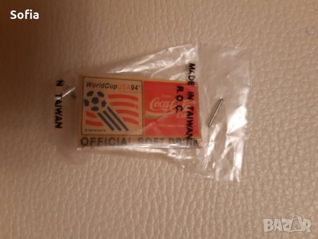 Кока Кола Колекция /Coca-Cola/Значки 16 модела от 90-те и, снимка 6 - Колекции - 31969165