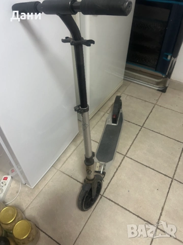 Продавам детска тротинетка, снимка 2 - Скутери и тротинетки - 53012539