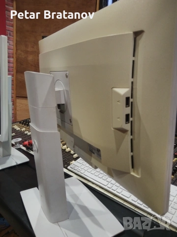 Монитор Fujitsu 23", снимка 6 - Монитори - 53003007