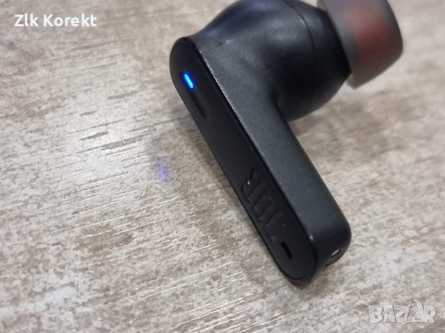 Слушалки JBL с активно шумопотискане, снимка 8 - Безжични слушалки - 54137207