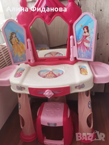 Пееща детска тоалетка 