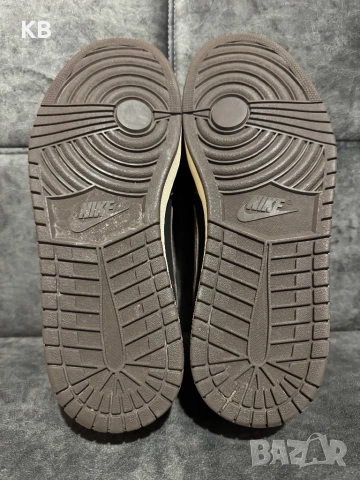 Jordan 1 Retro Low OG SP Travis Scott Mocha., снимка 6 - Маратонки - 52045244
