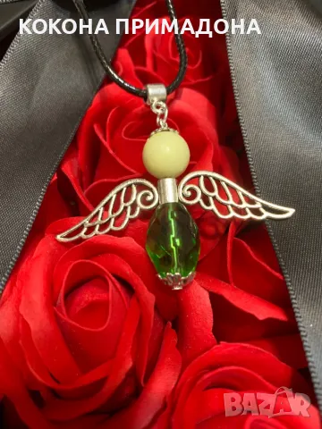 Ангели, снимка 3 - Колиета, медальони, синджири - 49005193