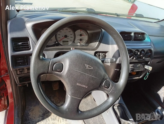 Продавам Daihatsu Terios. Отлично състояние, снимка 8 - Автомобили и джипове - 54242762