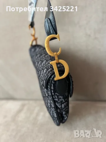 Дамска чанта Dior, снимка 4 - Чанти - 56257385