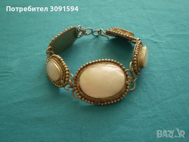 Възрожденска гривна, фолклор със бял седеф, снимка 7 - Антикварни и старинни предмети - 37472431