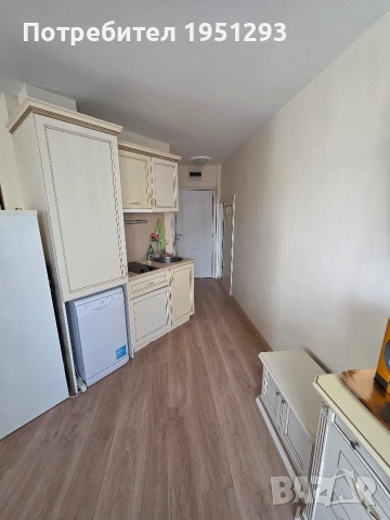 Продавам голямо студио в Слънчев бряг без такса подръжка, снимка 7 - Апартаменти - 54125092