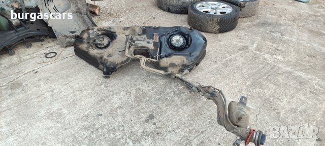 Резервоар Mercedes 211 E220 - 100лв, снимка 2 - Части - 44403311