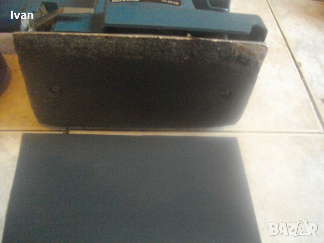 200 Вата Голям 215х114мм Виброшлаф Made in SPAIN-BOSCH-Правоъгълен-Синя Професионална Серия-ОТЛИЧЕН, снимка 6 - Други инструменти - 44736103