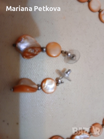 Комплект колие с обеци, снимка 2 - Бижутерийни комплекти - 52106832