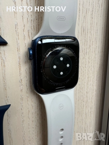 Apple Watch Series 6, 40 mm, GPS, снимка 2 - Смарт часовници - 52833347