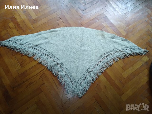 Плетено пончо, снимка 2 - Жилетки - 38390127