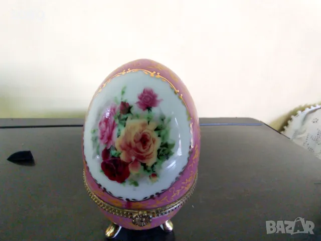 Порцеланово Яйце-Кутия за Бижута-Лимож №3, снимка 2 - Антикварни и старинни предмети - 47786826