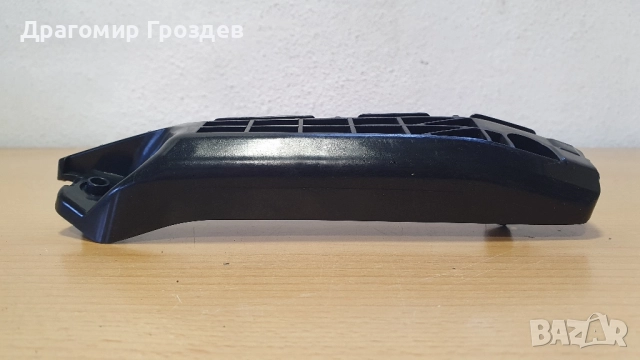 Оригинален ляв държач (скоба) за предна броня за Toyota Yaris / Тойота Ярис (2011-2017), снимка 6 - Части - 52532241