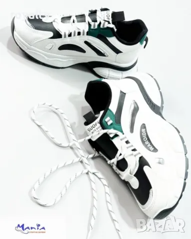 Олекотени маратонки в бяло, черно и зелено