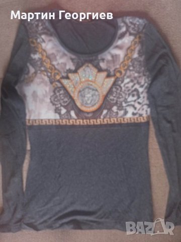 ефектна блуза, снимка 1 - Блузи с дълъг ръкав и пуловери - 40637323