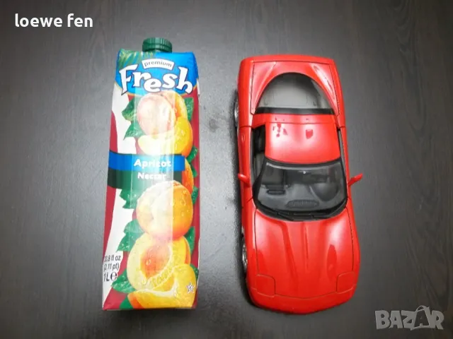 Шевролет Корвет 1 18 Burago Corvette , снимка 6 - Колекции - 48384907