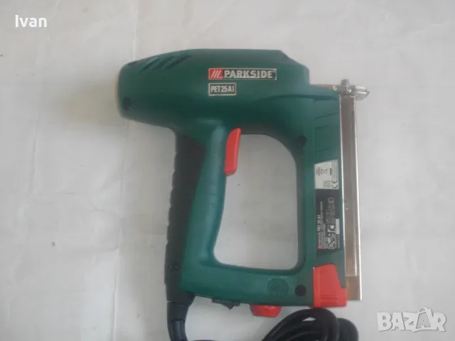 ЗА ЧАСТИ ЗА РЕМОНТ КАТО НОВ НЕМСКИ 2013г. ЕЛ.ТАКЕР PARKSIDE PET25A1 КОМБИНИРАН СКОБИ ПИРОНИ ДО 32мм , снимка 8 - Други инструменти - 49521485
