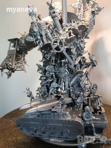 King Kong , Кинг Конг , авторска, бутикова лампа с екшън фигури. , снимка 10 - Настолни лампи - 50012384