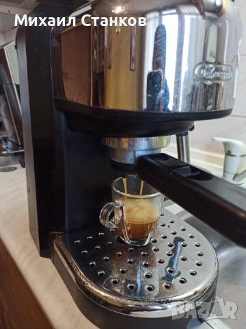 Кафе машина Делонги , снимка 3 - Кафемашини - 53315468