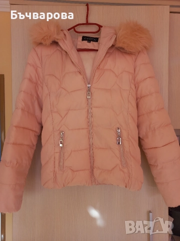 Страхотно якенце в прасковен цвят