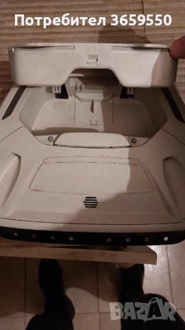 Плафон с държач за очила Форд Фокус 3, снимка 3 - Аксесоари и консумативи - 54025222