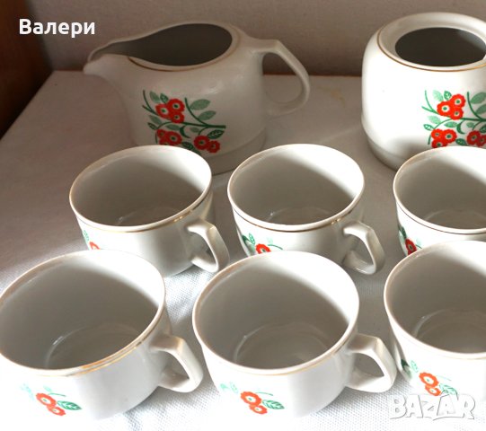 Сервиз за кафе порцеланов, с позлата, снимка 2 - Сервизи - 42833582