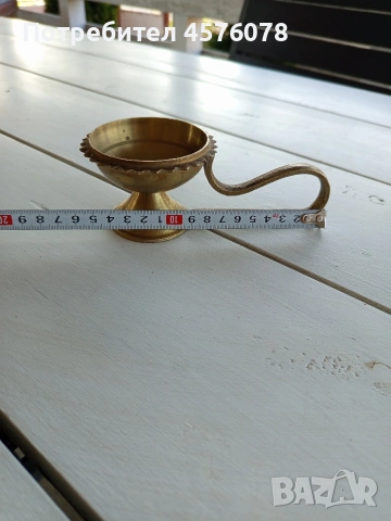 масивни ,бронзови стари кандило и пепелник