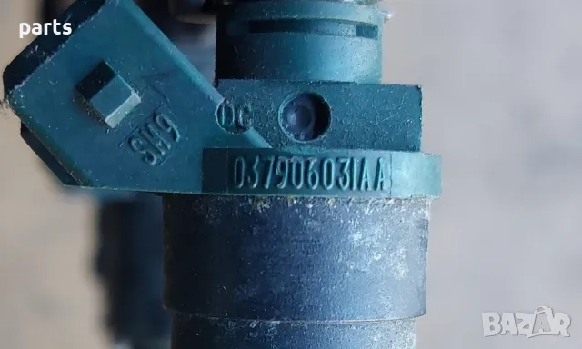 Горивна Рейка и Дюзи 1.6 Бензин VW Голф 4 N:886 (2) - Ауди A3 8L - 97T2870774 - 06A133317A, снимка 8 - Части - 48058224