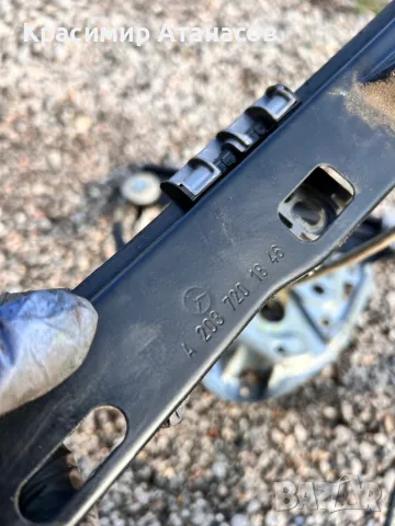 Машинка ел. стъкло предна дясна за Мерцедес Ц-класа w203.A2037201846, снимка 4 - Части - 48491890