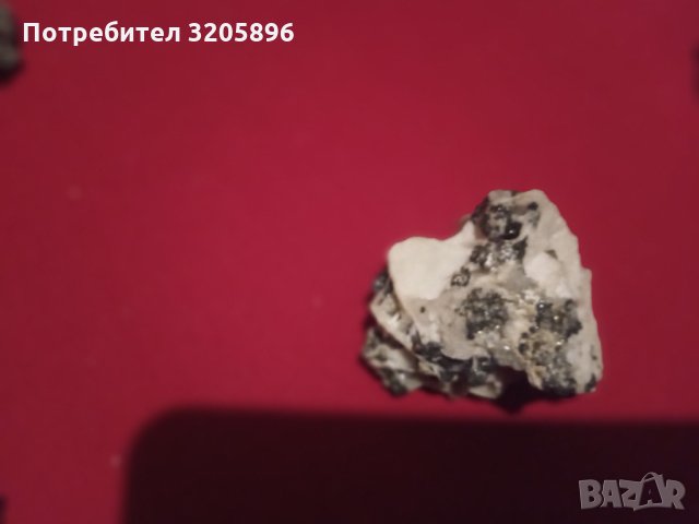 Продавам кристали изгодно, снимка 6 - Нумизматика и бонистика - 35293842