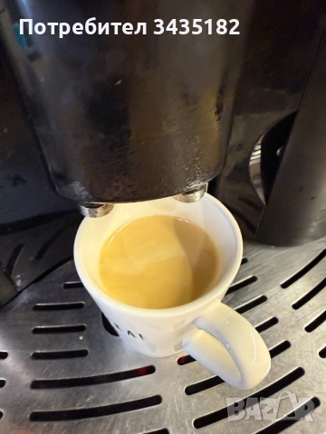 Кафе машина Delonghi, снимка 5 - Кафемашини - 50743526