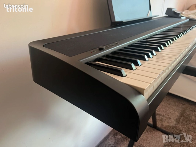 Korg B2 дигитално пиано, снимка 4 - Пиана - 52513405