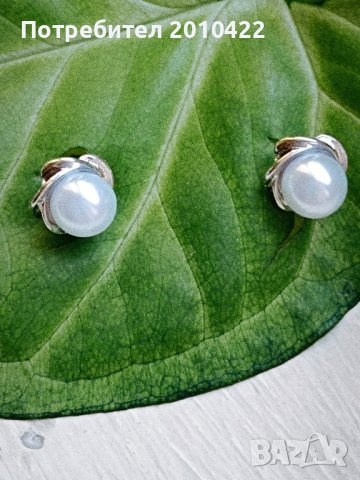 Нови бижута по три лв., снимка 8 - Колиета, медальони, синджири - 44319473