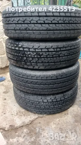 Бусови гуми Bridgestone 215 65 16С