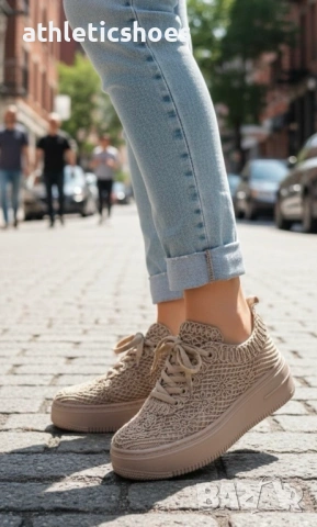 Дамски маратонки от дантела на платформа-2026