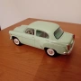 Умалени мащабни модели Москвич 403 и Дачия, снимка 3