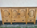 Голям масивен дъбов бюфет – 4 врати / 3 чекмеджета, снимка 1
