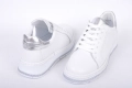 НОВО! Бели спортни обувки с ниска платформа, снимка 3