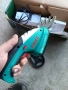 Акумулаторна ножица за трева и храсти Bosch, снимка 4